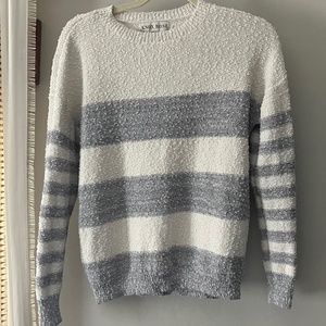 Knox Rose Striped Gray and White Sweater